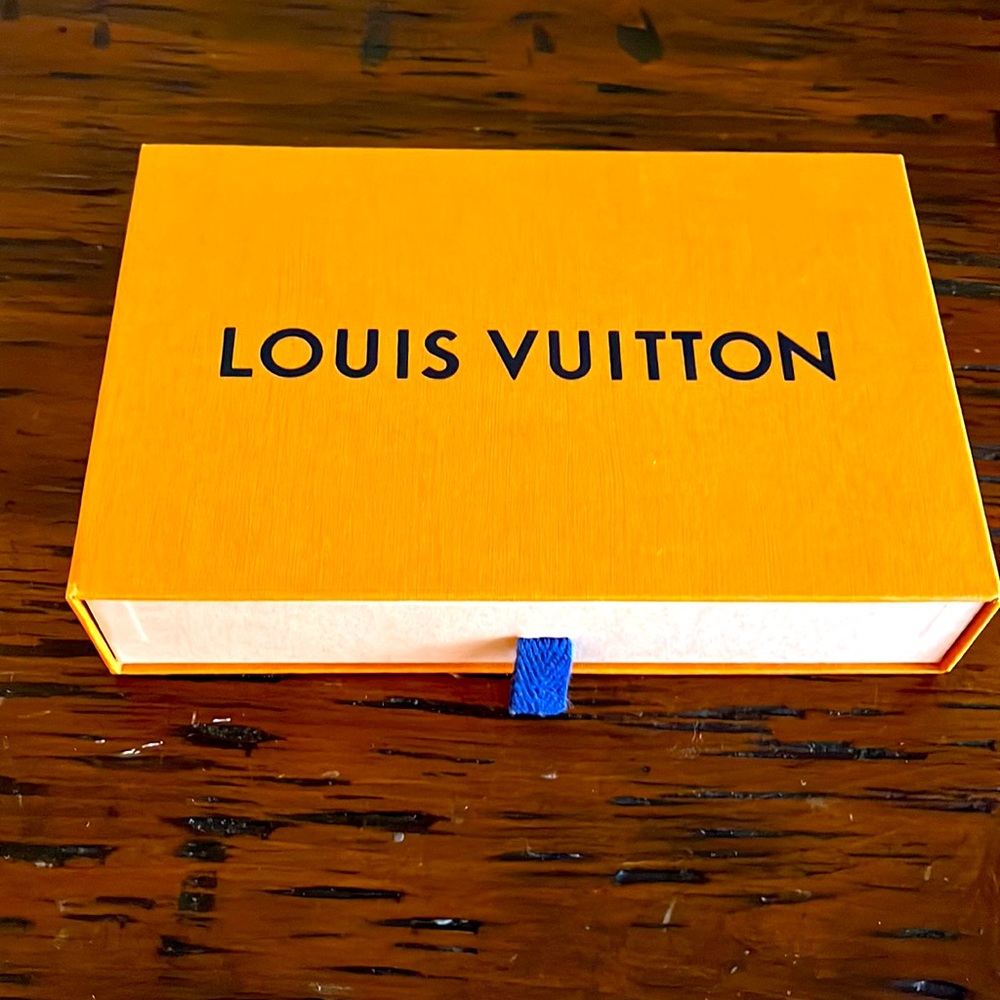 Louis Vuitton gift box